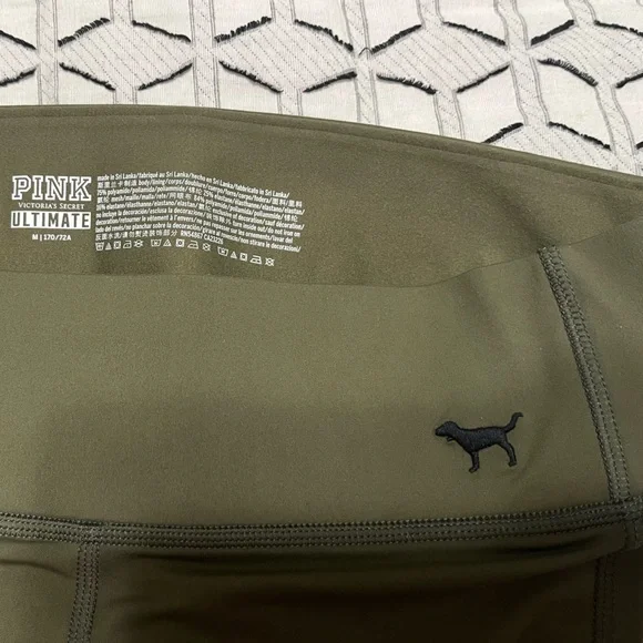 PINK by Victoria’s Secret Green Leggings, Size Medium - Picture 2 of 3